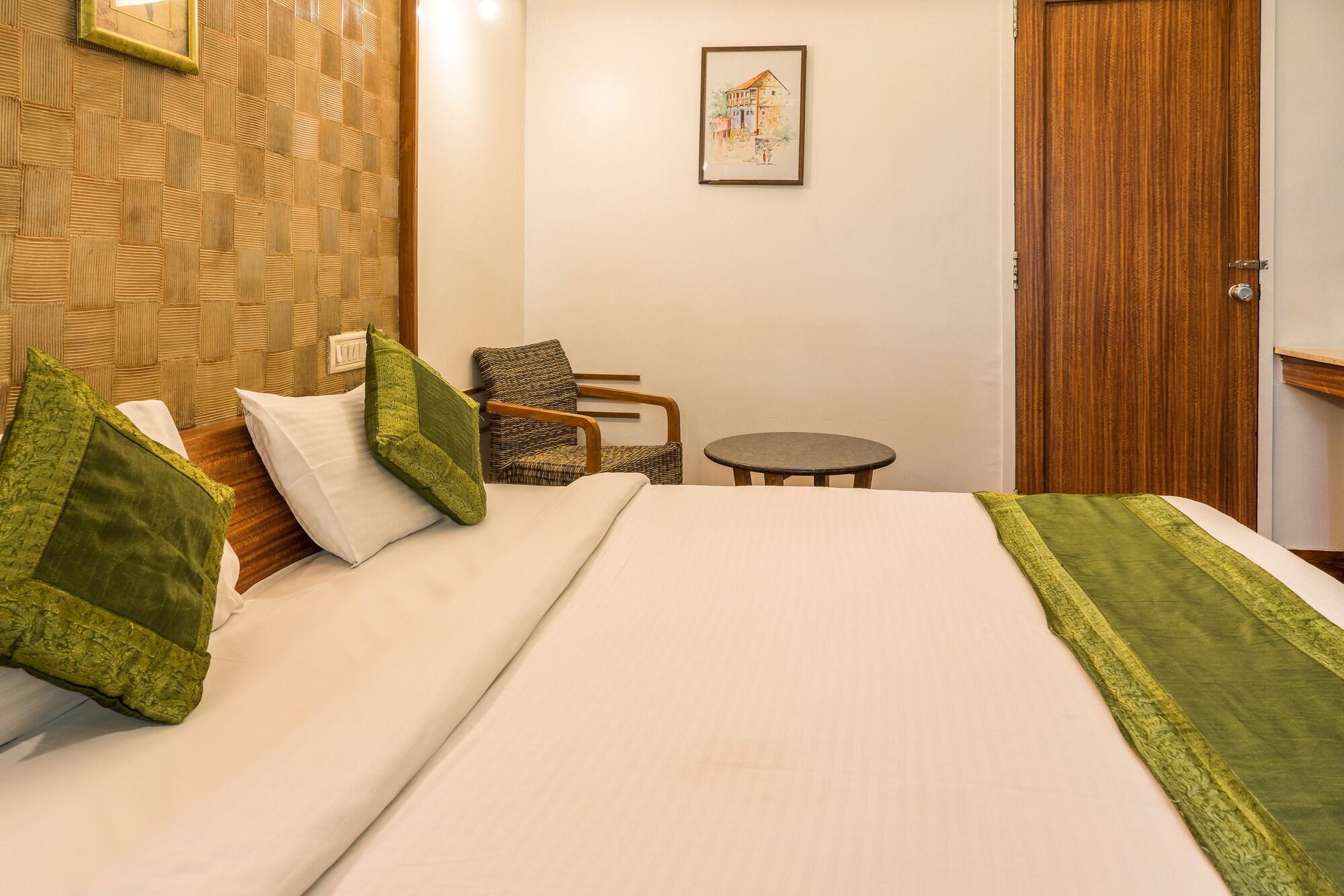 Treebo Trend Sahara Hotel Púna Kültér fotó