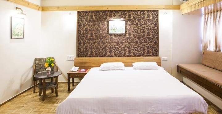 Treebo Trend Sahara Hotel Púna Kültér fotó